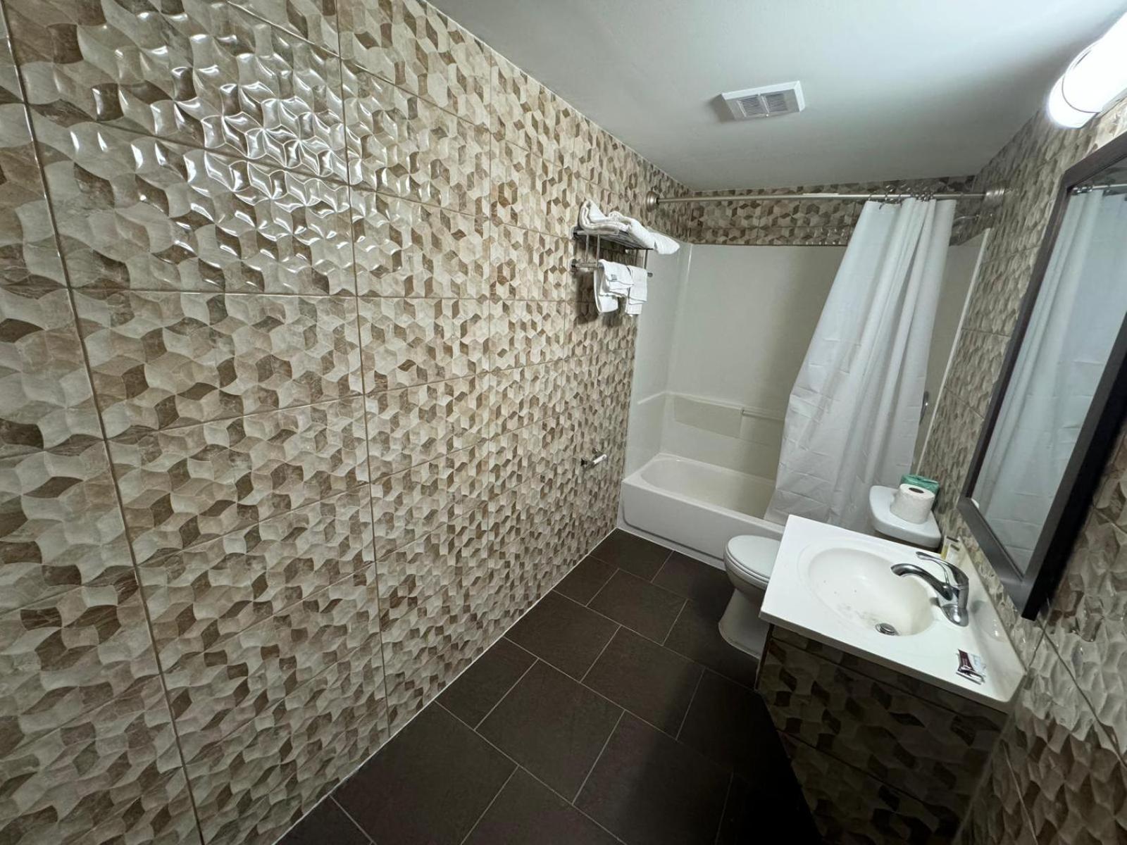 Essence Express Elizabeth Ewr Airport Hotel Екстериор снимка